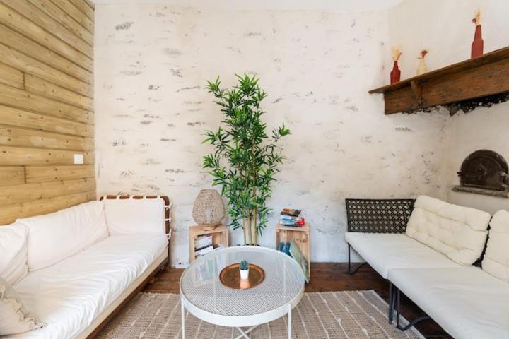 Apartmán Chez Celia Laruns Exteriér fotografie